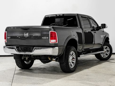 Used 2018 RAM 2500 Laramie w/ Convenience Group AWD/4WD image 6