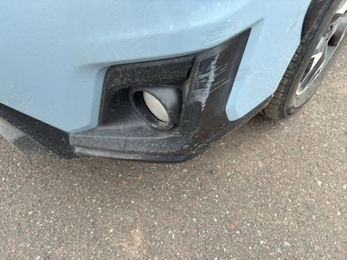 Used 2020 Subaru Crosstrek 2.0i Premium w/ Moonroof Package 2 image 2