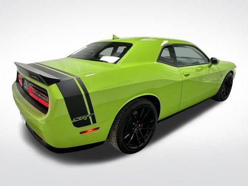 Used 2023 Dodge Challenger SRT Hellcat w/ Driver Convenience Group image 6