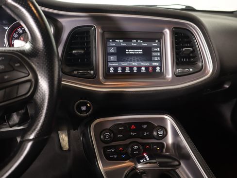 Used 2021 Dodge Challenger R/T image 5