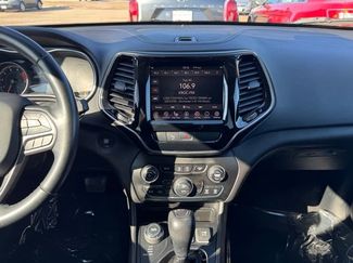 Used 2019 Jeep Cherokee Limited video 2