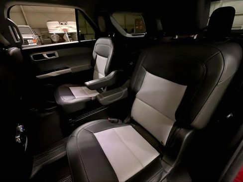 Certified 2023 Ford Explorer XLT w/ Equipment Group 202A AWD/4WD image 24