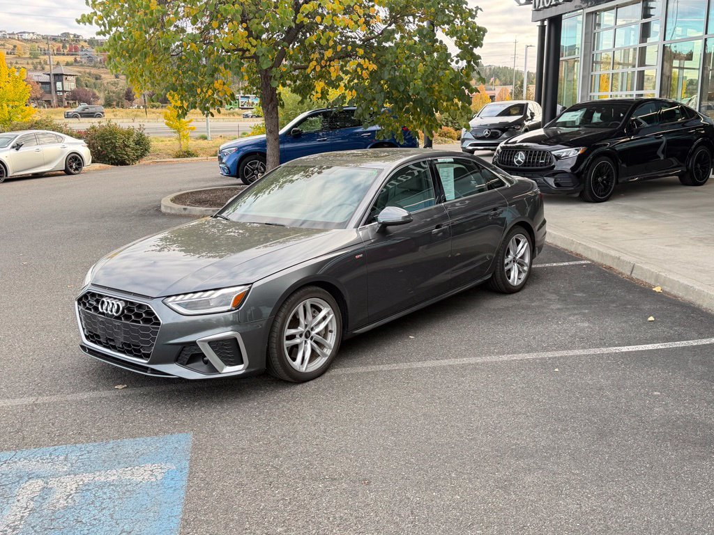 Used 2023 Audi A4 2.0T Premium Plus w/ Premium Plus Package AWD/4WD image 5