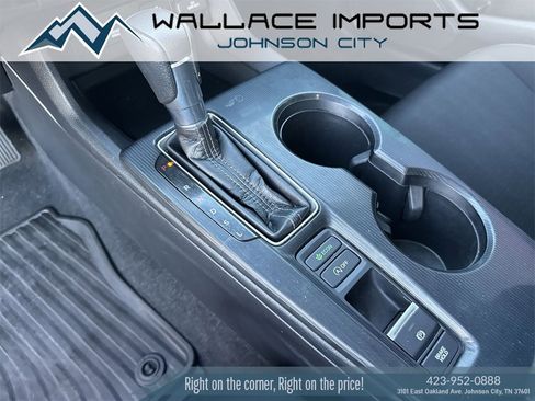 Used 2022 Honda Civic LX image 16