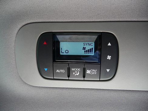Used 2024 Honda Odyssey Elite image 64