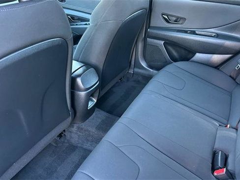 Certified 2025 Hyundai Elantra Sport image 12