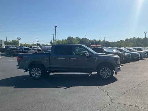 New 2026 Ford F150 XLT w/ Equipment Group 302A MID AWD/4WD image 4