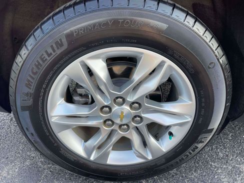 Used 2019 Chevrolet Blazer LT FWD image 10