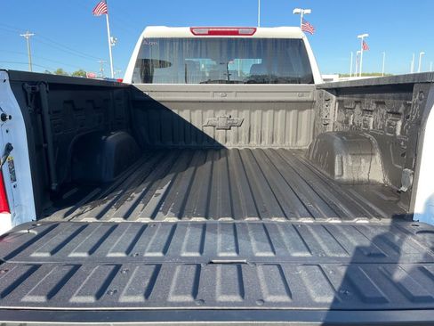 Used 2025 Chevrolet Silverado 1500 Custom Trail Boss w/ Dark Appearance Package image 24