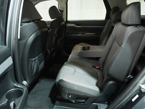 Used 2020 Hyundai Palisade SE AWD/4WD image 16