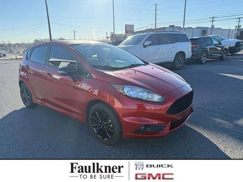 Used 2019 Ford Fiesta ST-Line w/ ST Line Cold Weather Package image 1