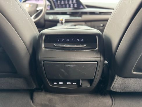 Used 2024 Cadillac Escalade V w/ LPO, ONYX Package image 12