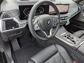 Used 2026 BMW X7 xDrive40i video 3
