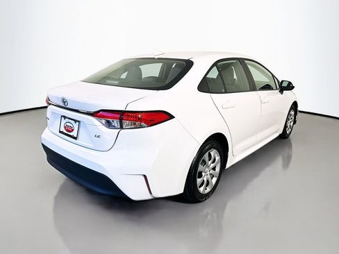 Certified 2024 Toyota Corolla LE FWD image 5