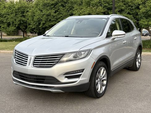 Used 2016 Lincoln MKC Select w/ Select Plus Package image 3