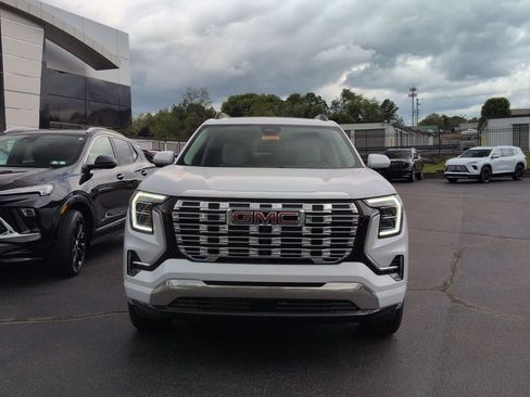 New 2026 GMC Terrain Denali w/ LPO, Floor Liner Package AWD/4WD image 2