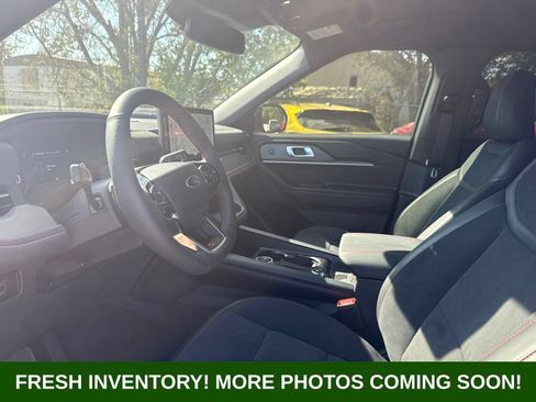 Used 2026 Ford Explorer ST RWD image 8