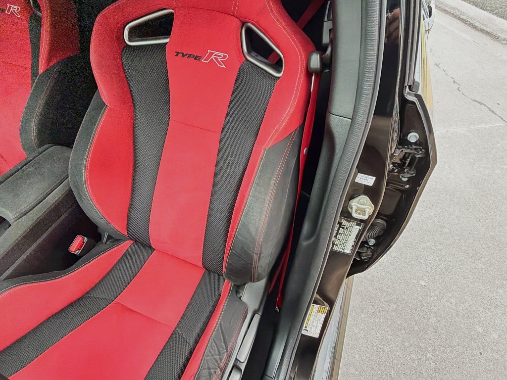 Used 2017 Honda Civic Type R image 18