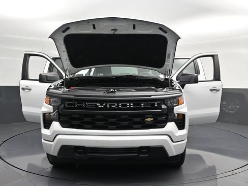 Used 2024 Chevrolet Silverado 1500 Custom RWD image 29