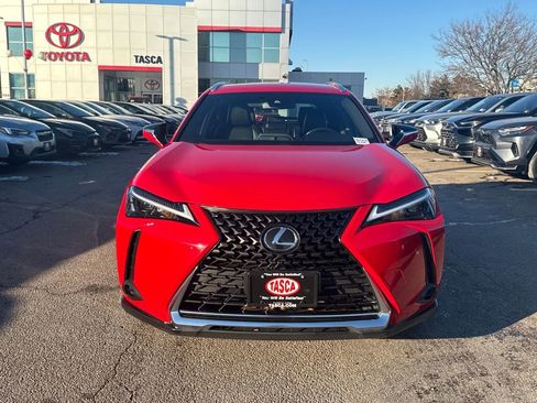 Used 2023 Lexus UX 250h AWD image 2