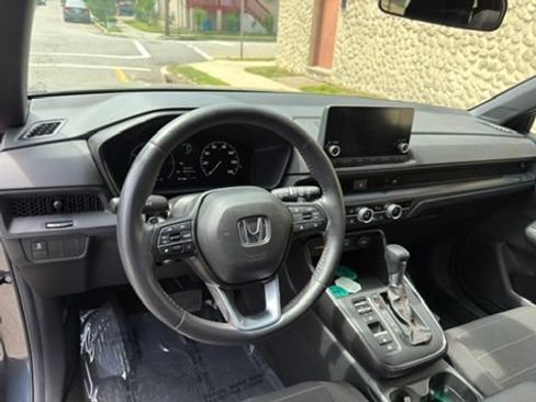 Used 2023 Honda CR-V Sport image 15
