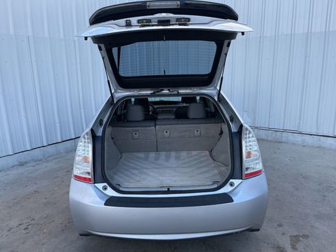 Used 2010 Toyota Prius Five FWD image 8