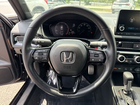 Used 2025 Honda Civic Sport image 18
