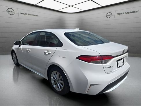 Used 2018 Toyota Camry SE image 7