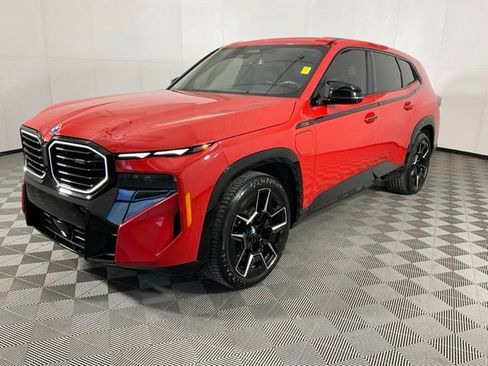 Certified 2023 BMW XM Base w/ M Driver's Package image 1