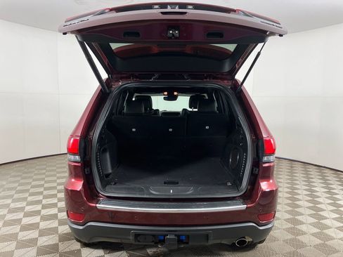 Used 2022 Jeep Grand Cherokee Limited w/ Trailer Tow Group IV image 8