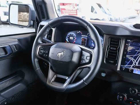 Used 2025 Ford Bronco Big Bend image 16
