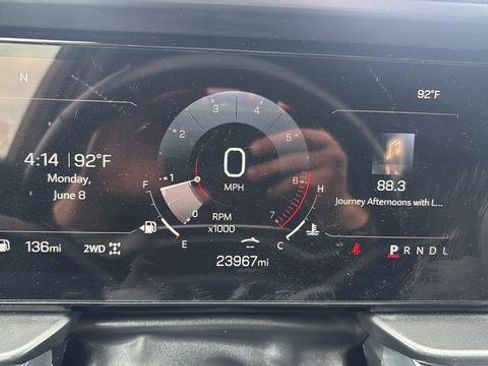 Used 2025 GMC Terrain Elevation AWD/4WD image 11