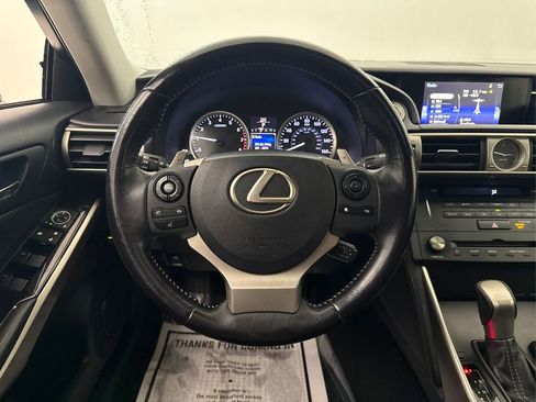 Used 2015 Lexus IS 250 image 29