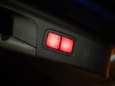 Used 2020 Mercedes-Benz GLE 350 4MATIC image 8