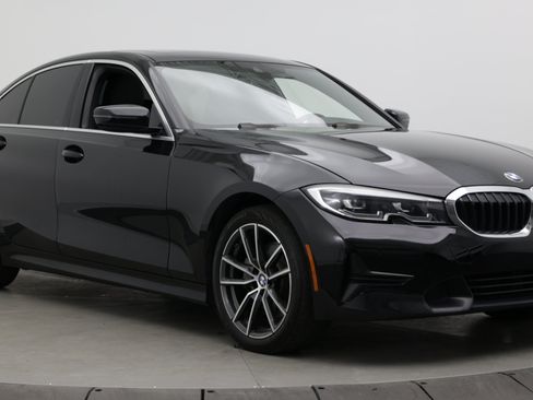 Used 2021 BMW 330i Sedan RWD image 3