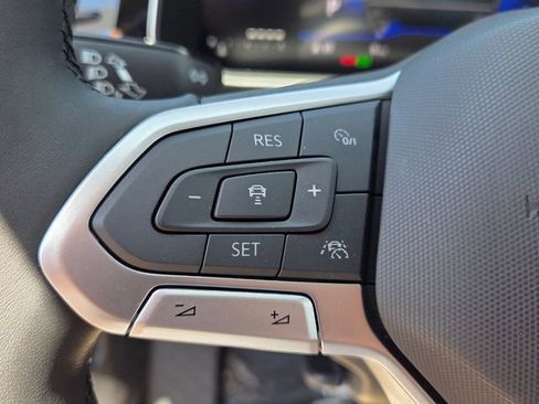 New 2026 Volkswagen Jetta SE FWD image 24