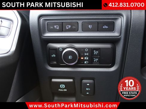 Used 2024 Ford F150 Raptor AWD/4WD image 25