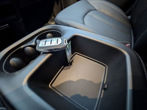 New 2026 Chrysler Voyager LX FWD image 35