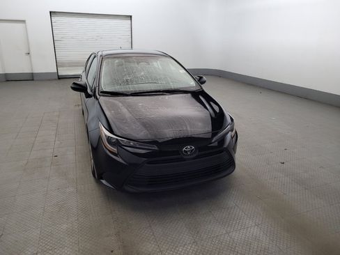 Used 2024 Toyota Corolla LE FWD image 14