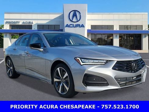 Used 2025 Acura TLX w/ Technology Package FWD image 5
