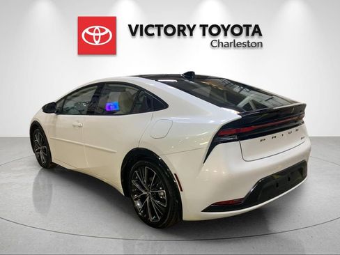 New 2026 Toyota Prius XLE image 3