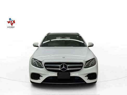 Used 2017 Mercedes-Benz E 400 4MATIC Wagon image 7