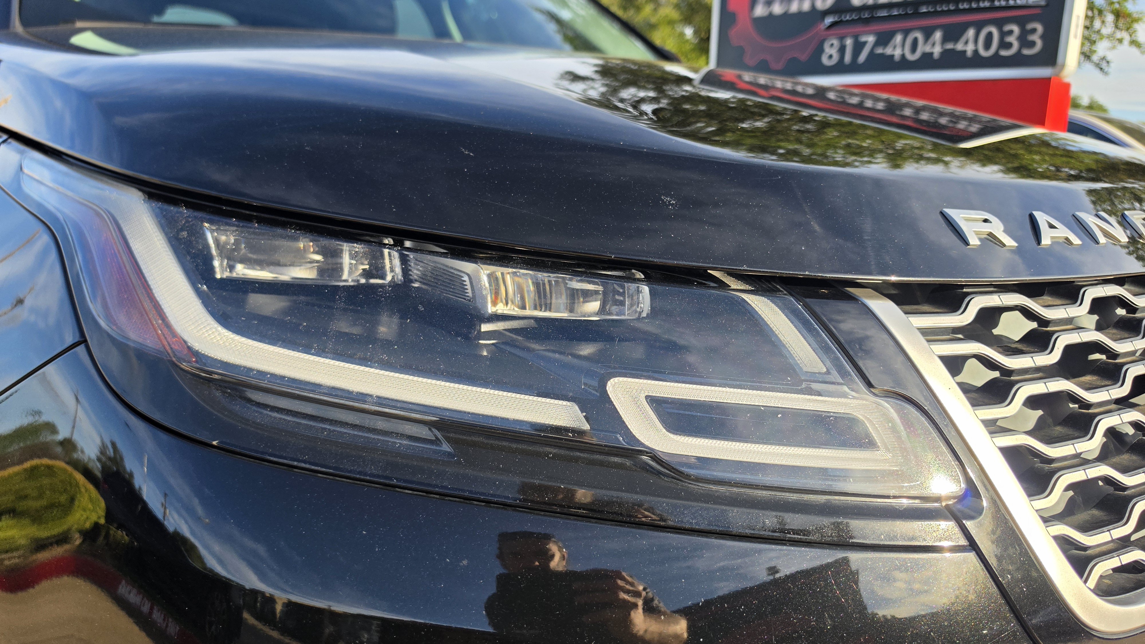 Used 2018 Land Rover Range Rover Velar S AWD/4WD image 12