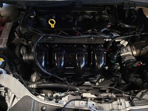 Used 2018 Ford Escape S FWD image 30