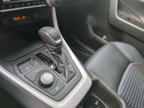 Certified 2022 Toyota RAV4 XSE AWD/4WD image 25