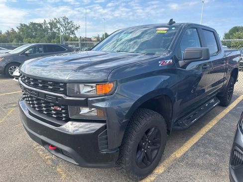 Used 2020 Chevrolet Silverado 1500 Custom Trail Boss w/ Custom Convenience Package AWD/4WD image 22