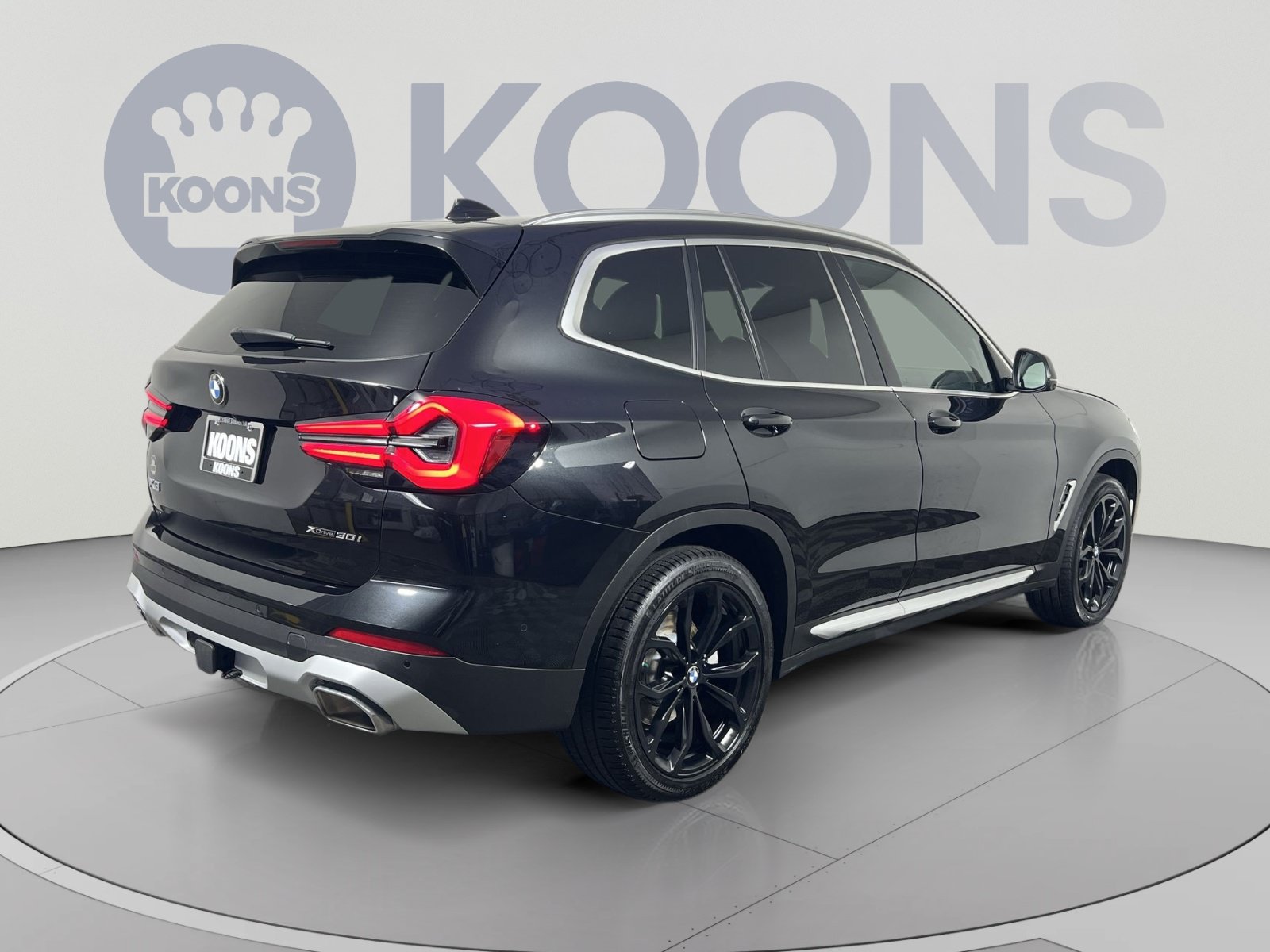 Used 2024 BMW X3 xDrive30i w/ Premium Package AWD/4WD image 11