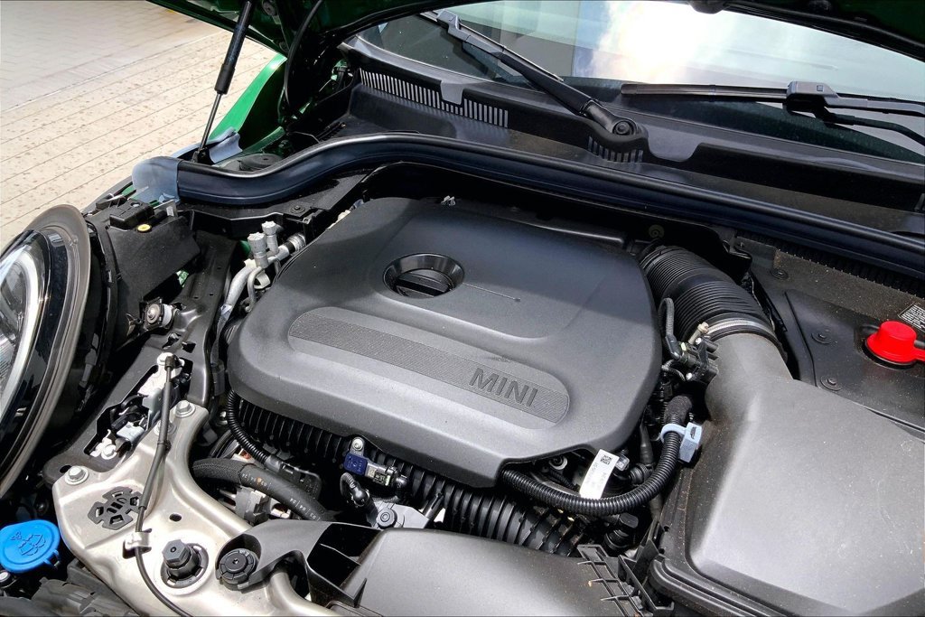 Used 2025 MINI Cooper S FWD image 30