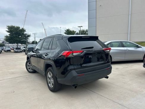Used 2025 Toyota RAV4 XLE w/ Convenience Package AWD/4WD image 6