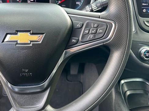 Used 2023 Chevrolet Malibu LT image 24